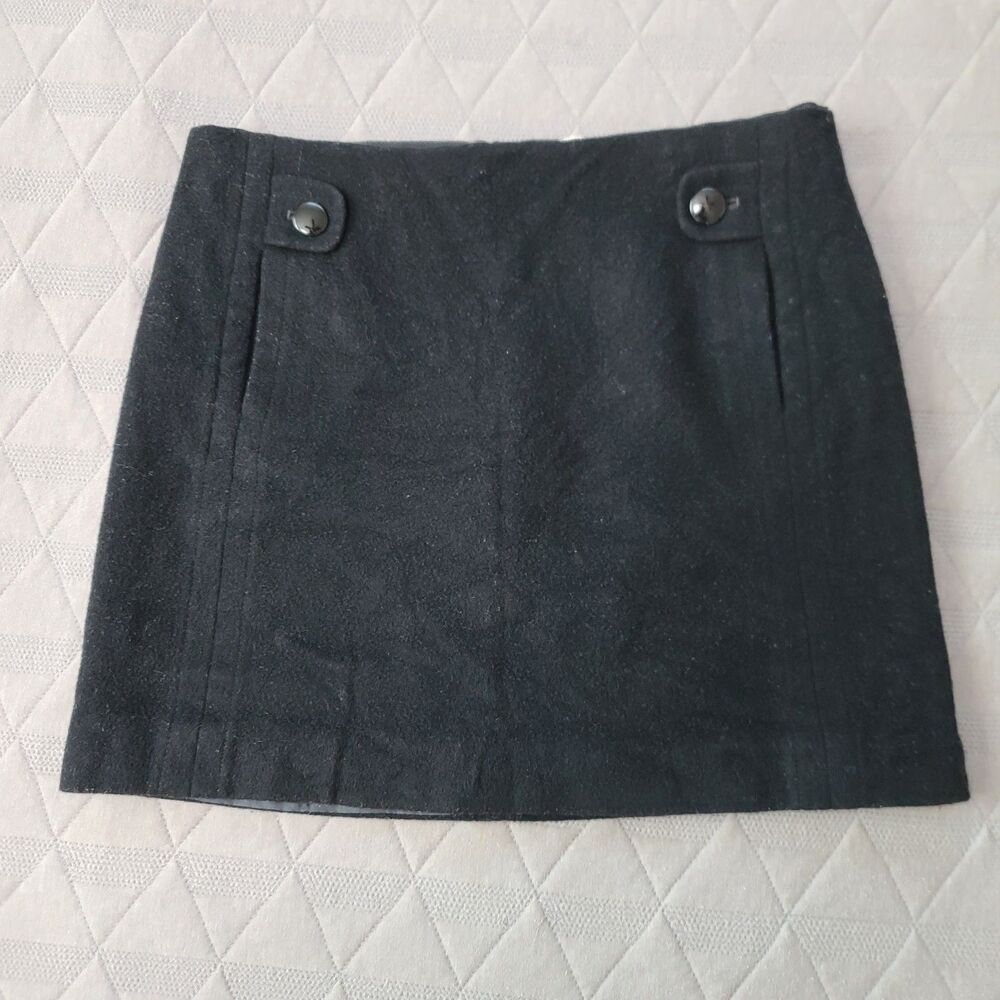 J Crew Women’s Wool Cashmere Blend Black Mini Skirt Sz 0 Pockets Buttons Zipper